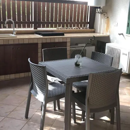 Holiday home S&s - Mrshabana